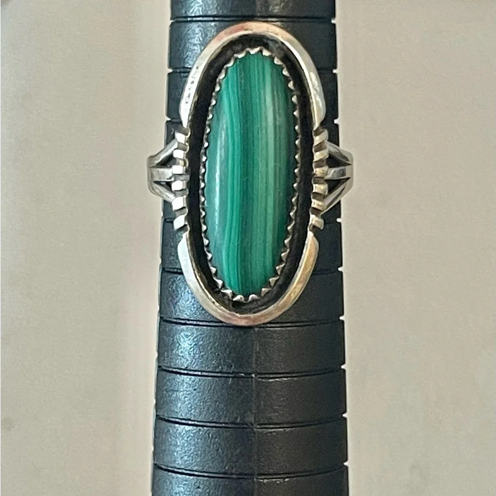 VTG Native American Navajo Sterling Silver Malachite Ring Sz 8 8 G Signed